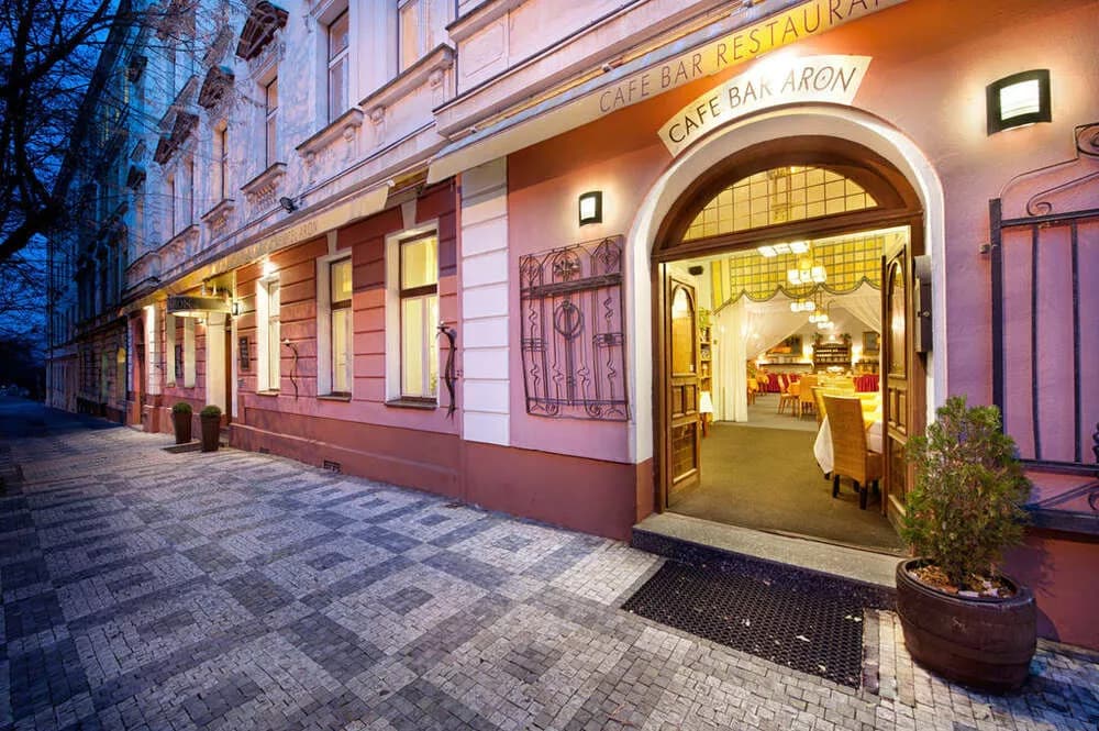 HOTEL ARON, Praga Žižkov