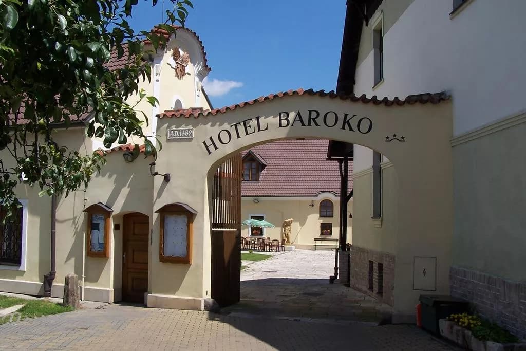 HOTEL BAROKO, Prag Malešice
