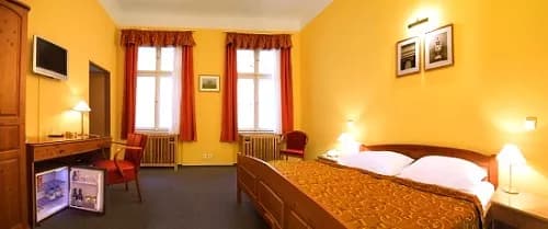 Photo 5 of Cloister Inn Hotel