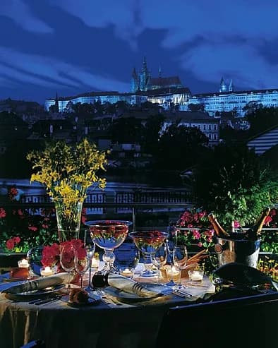 Four Seasons Hotel, Prag Altstadt