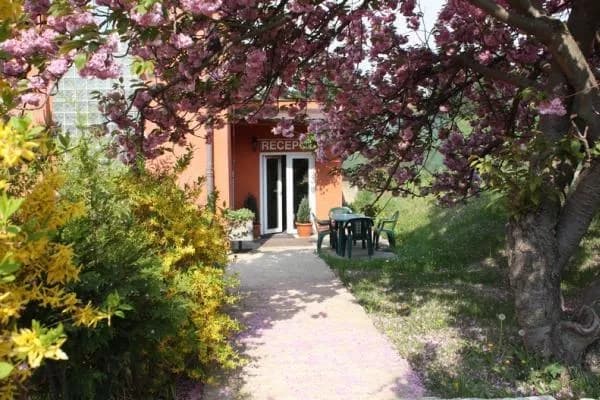 Motel Grado, Prag Jinonice
