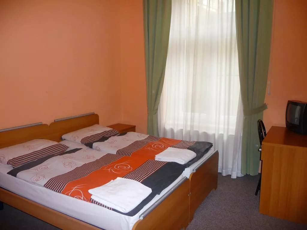 Pension City Center L`opera, Prag Neustadt