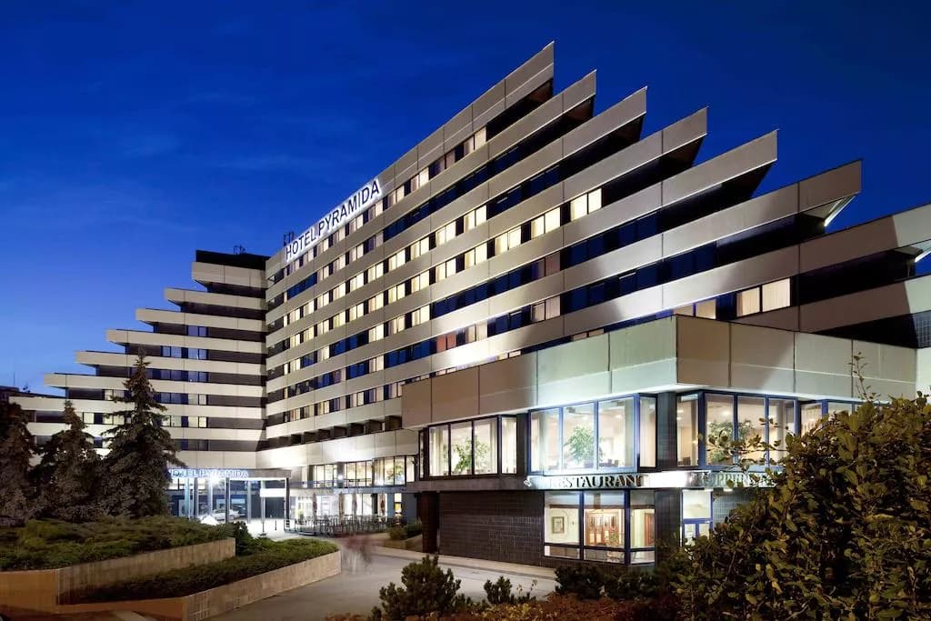 Orea Hotel Pyramida, Praga Břevnov