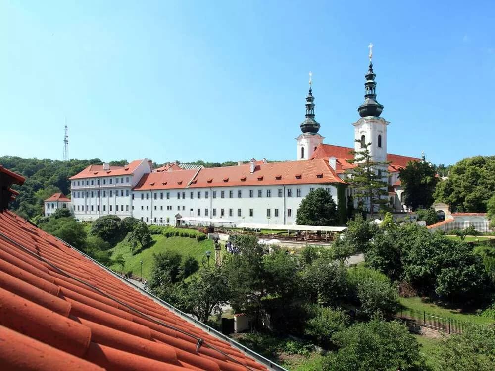 Hotel Questenberk, Praha Hradčany