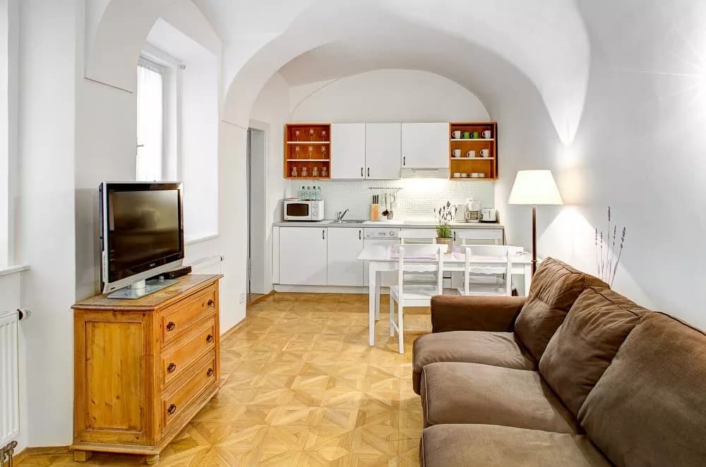 Royal Route Mansions, Prag Altstadt
