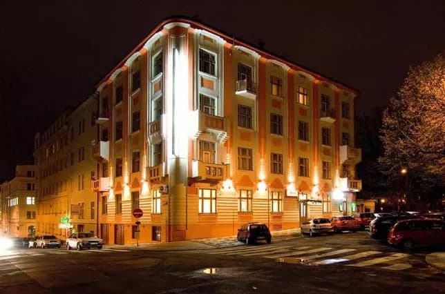 Hotel ARAMIS, Praga Žižkov