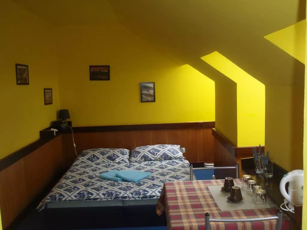 Hostel Cortina, Prag Smíchov