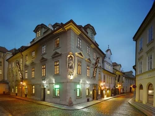 EA Residence u Bíle kuželky, Praga Mała Strona
