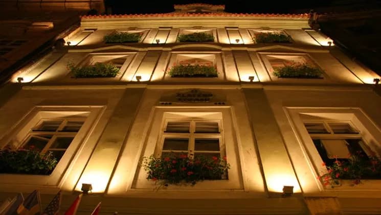 Hotel U Zlatého stromu, Prag Altstadt